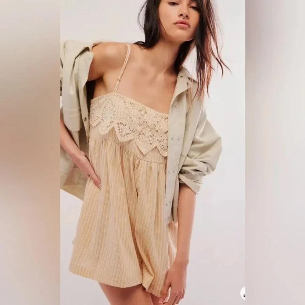 001 Free People Collina Romper NWOT Size Small